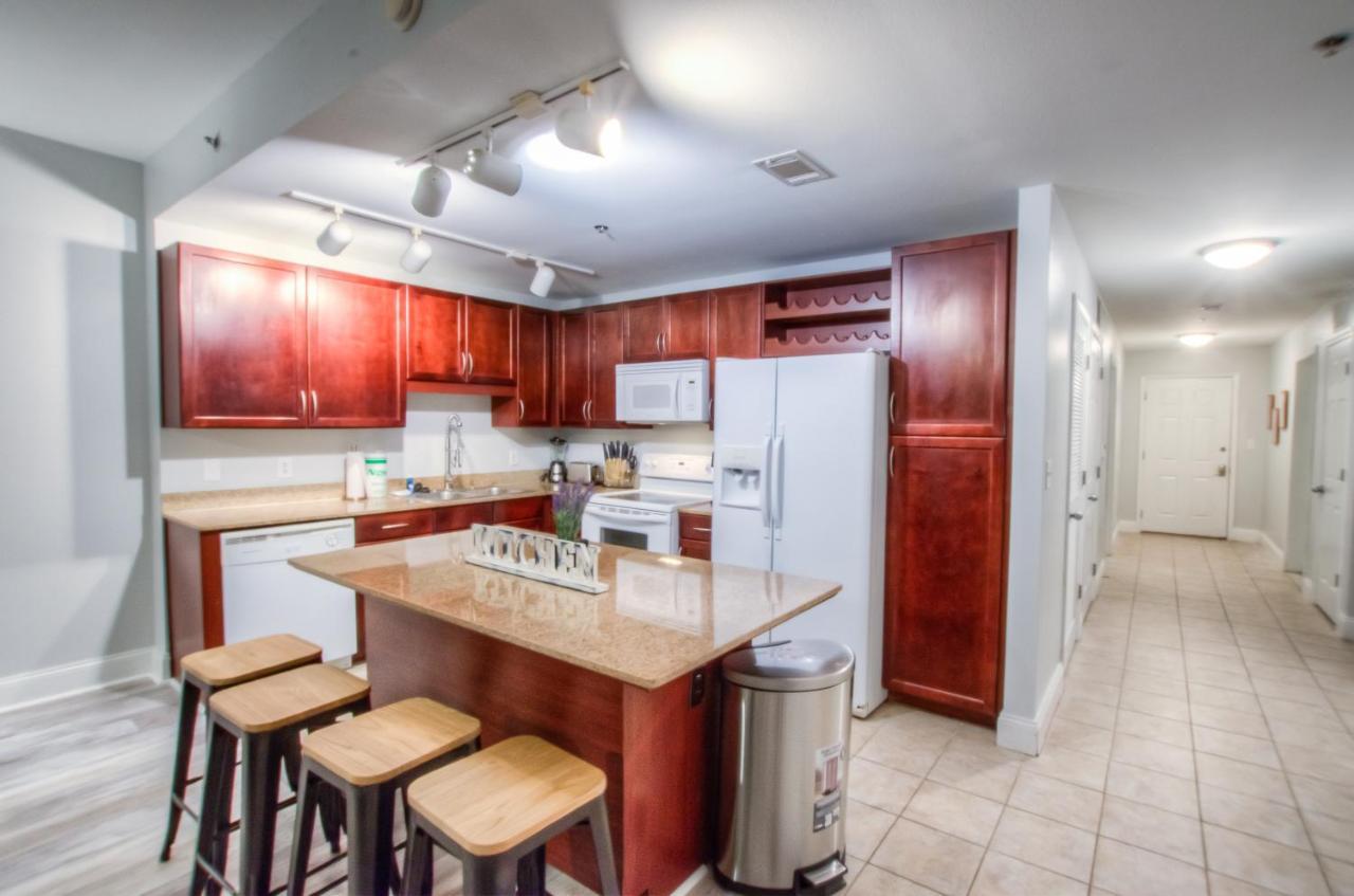 Brand New!Laketown Wharf 334! Beautiful 3 Bd, Great Amenities, And Great Location Panama City Beach Exterior foto