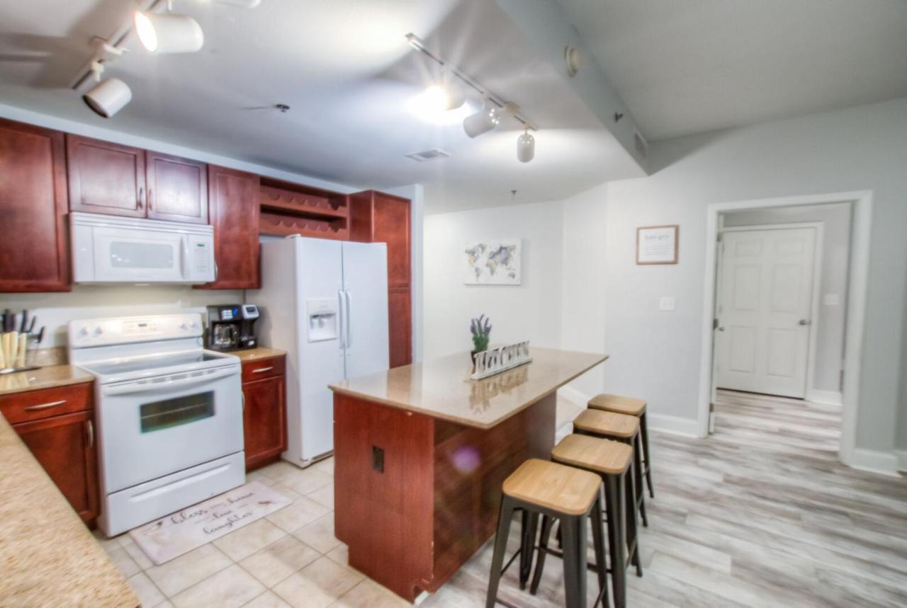 Brand New!Laketown Wharf 334! Beautiful 3 Bd, Great Amenities, And Great Location Panama City Beach Exterior foto